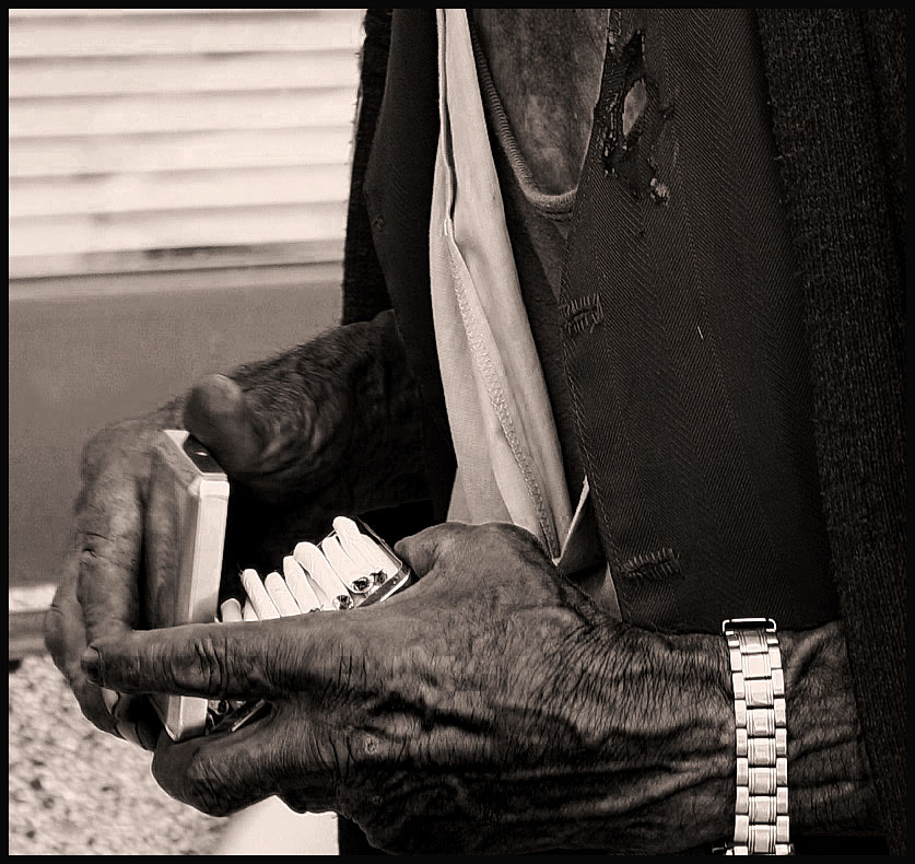 smoker II, by Dashmir Izairi